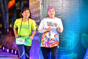 BIB: 90135
                            <button type="button" onclick="openModal(21804466)" class="btn btn-primary btn-sm float-right btn-popup" data-toggle="modal" data-target=".modal-high-quality">
                        <i class="fas fa-shopping-cart"></i> Add to Cart
                    </button>
                                            <button type="button" onclick="isThisMe(21804466, true)" class="btn btn-success btn-sm float-right btn-popup btn-isme hidden" data-toggle="tooltip" data-placement="bottom" title="นี่คือรูปของคุณใช่ไหม คลิกที่นี่เพื่อเอาเข้าอัลบั้ม">
                        <i class="fas fa-plus"></i> Add to album
                    </button>
                    <button type="button" onclick="isThisMe(21804466, false)" class="btn btn-warning btn-sm float-right btn-popup btn-isnotme hidden">
                        <i class="fas fa-ban"></i> Remove from album
                    </button>